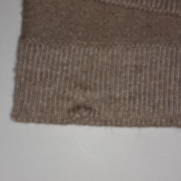 KAREN SCOTT Sweater Tan White Long Top MACYS. Size Large - Picture 4 of 4